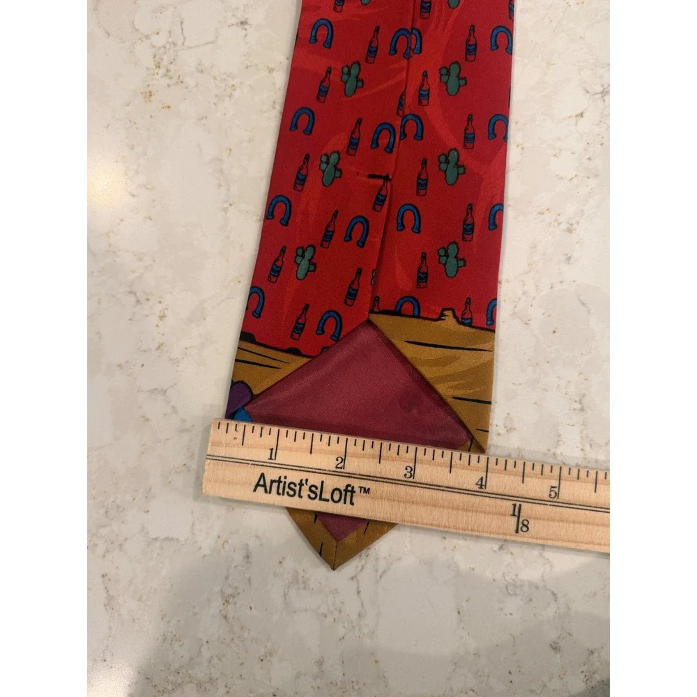 Mickey Unlimited Disney Mens Goofy Cowboy Western Horseshoe‎ Red Silk Tie 57in